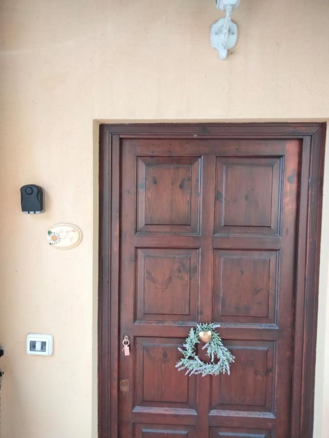 Sguardo Sul Lago Тревиняно Романо Екстериор снимка