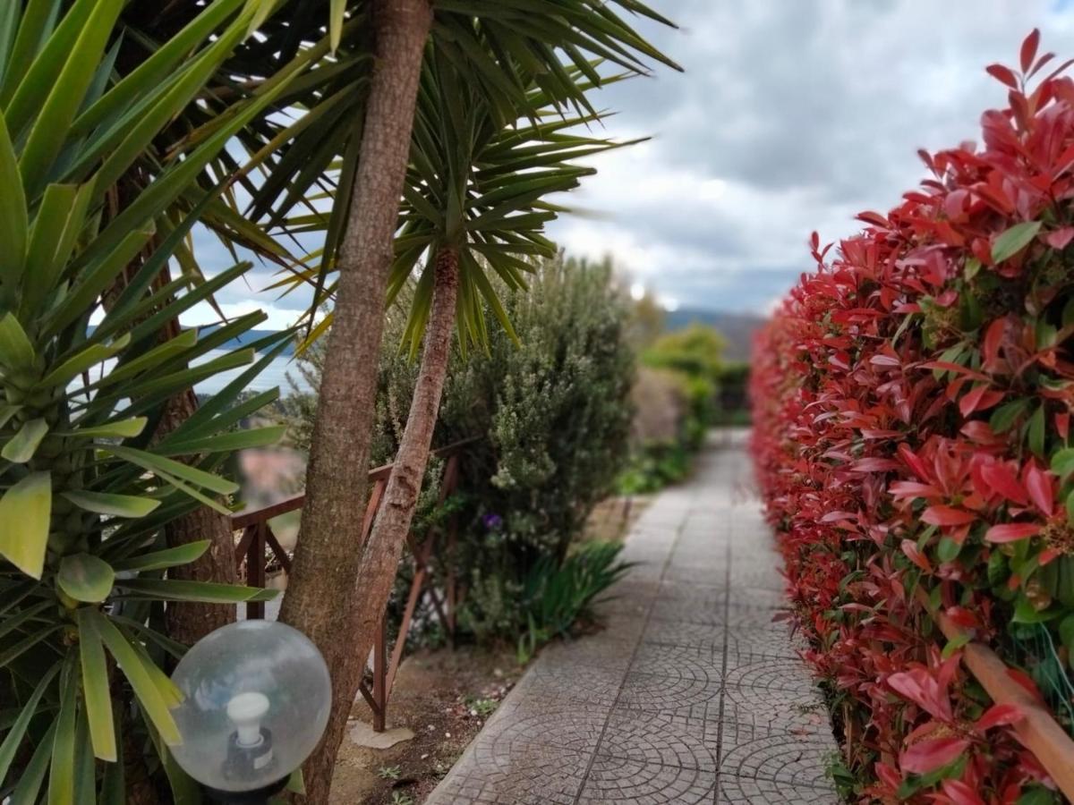 Sguardo Sul Lago Тревиняно Романо Екстериор снимка